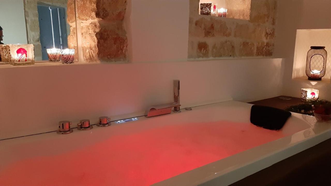 Dimora Ducabianco Bed & Breakfast Monopoli Exterior foto